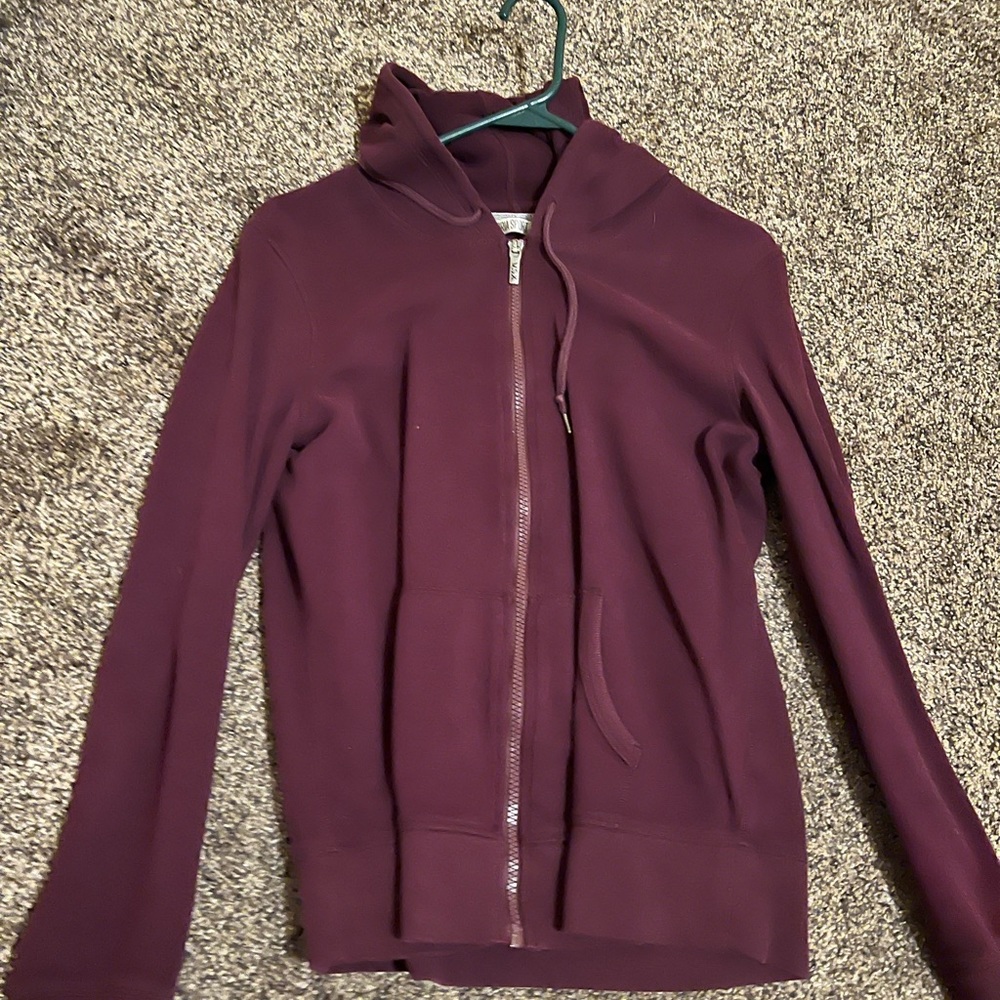 Size medium Victoria sport hoodie dark purple